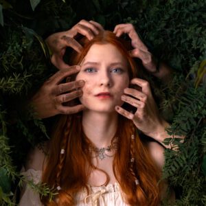 Bears and wolves, Lilith Max, song